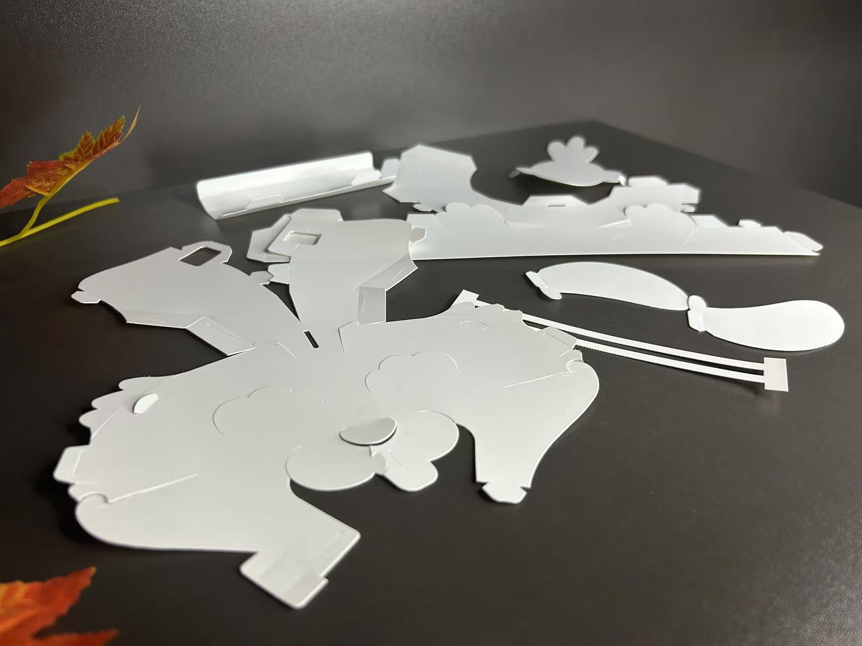 卡纸异形振动刀切割立体书样品 - 灵活切割展示