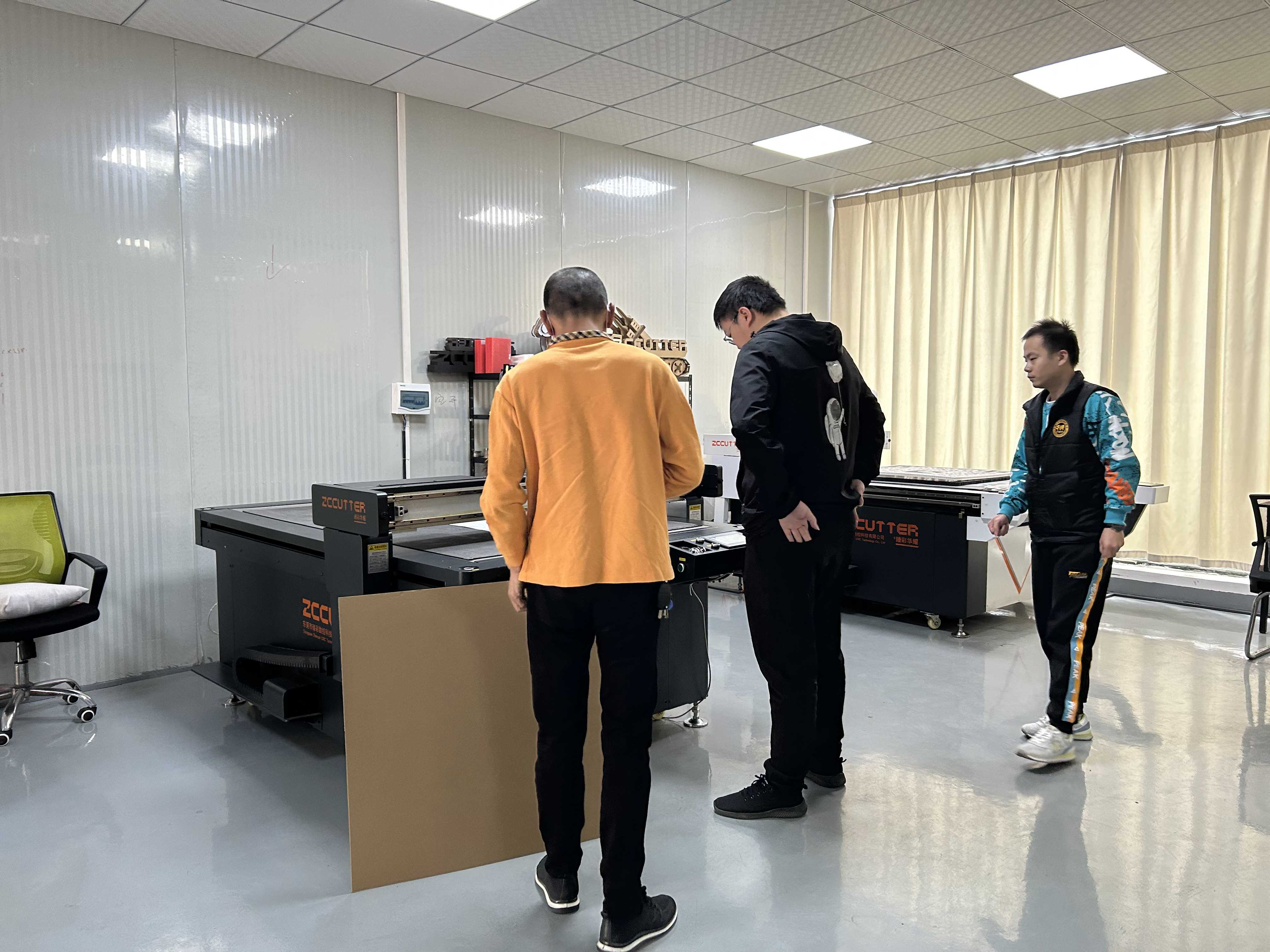 纸箱纸盒打样机如何撬动万亿个性定制市场 - 产品样品展示