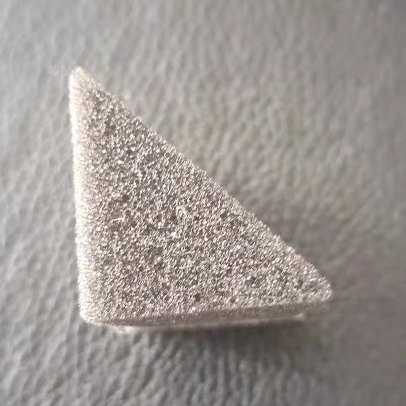 叹为观止的振动刀切割机，EVA泡棉R1圆角完美切割效率杠杠的 - 数字切割机